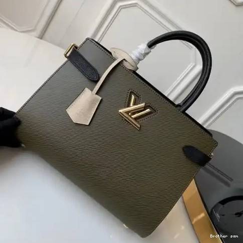 LV Bags 19B5790100 0825